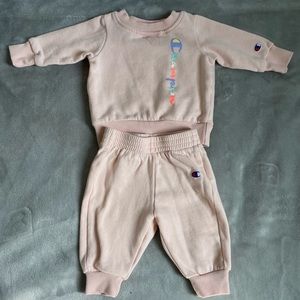 Baby sweatsuit